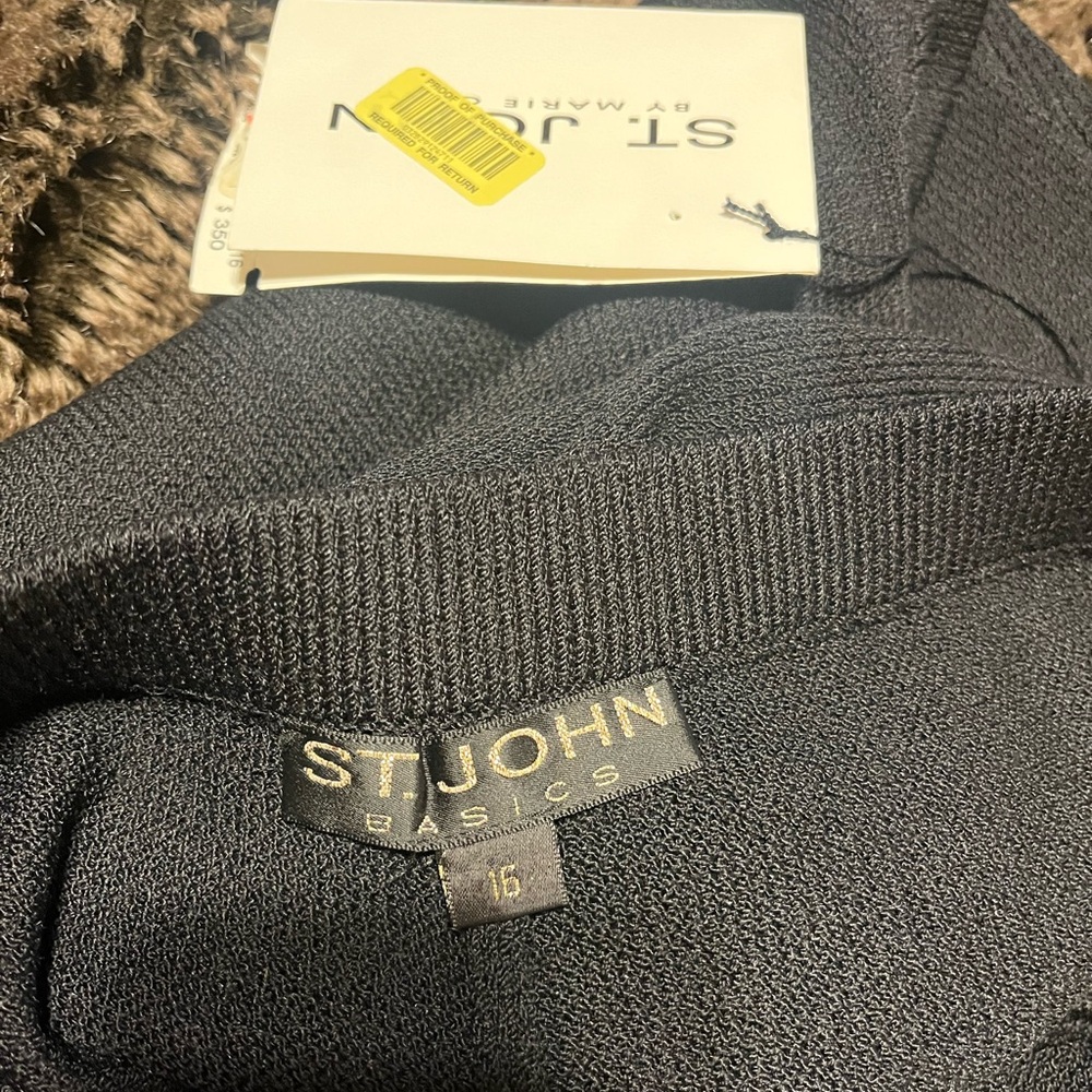 Black St. John’s Knit pants